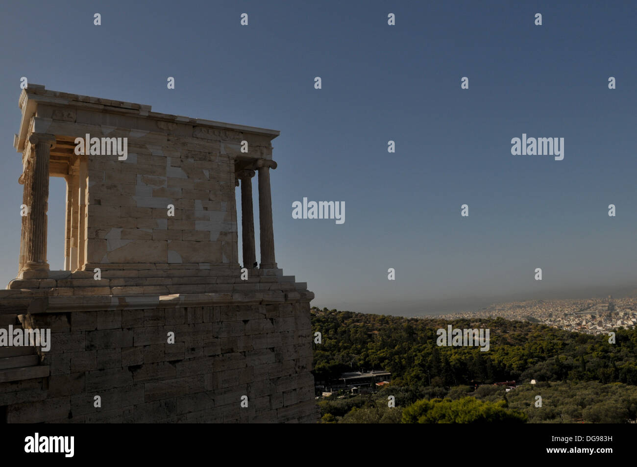 Temple nike apteros fotografías e imágenes de alta resolución - Alamy