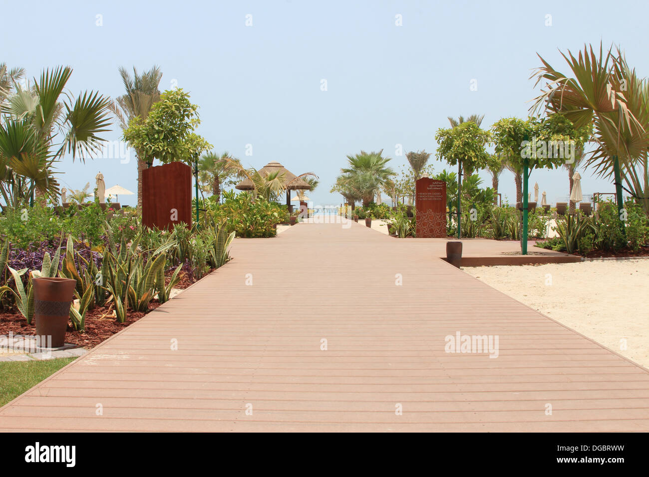 Ritz Carlton Dubai Fotografias E Imagenes De Alta Resolucion Alamy