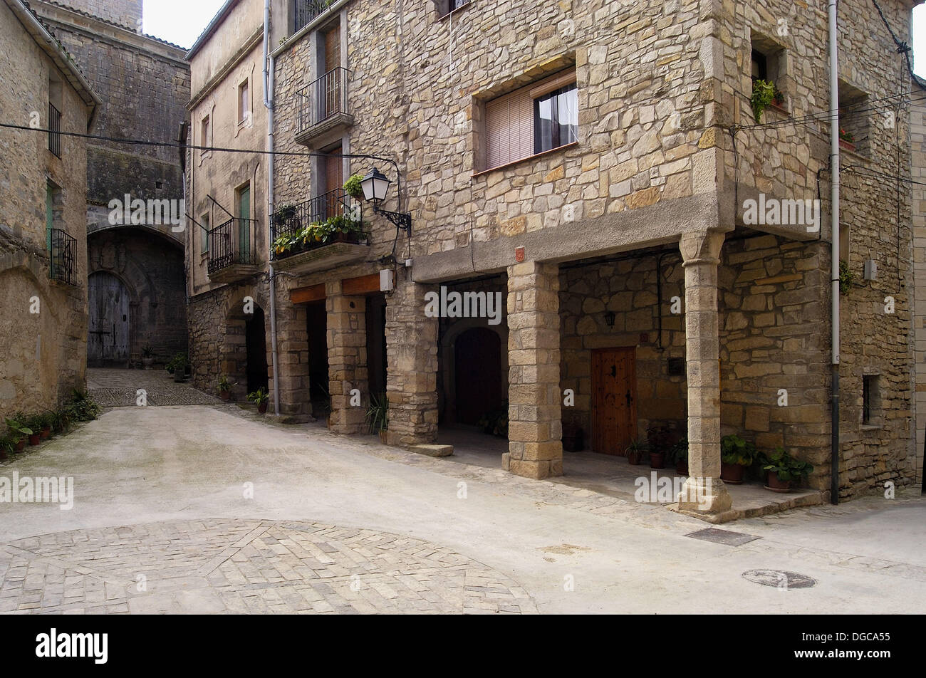Square. Conesa. La Conca de Barberà. Tarragona. Catalunya. España ...