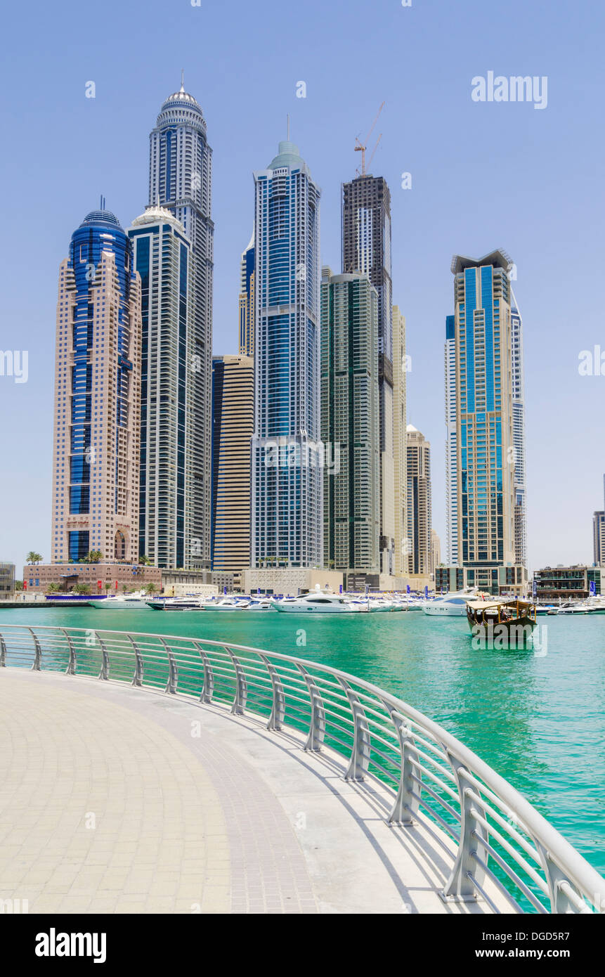 Dubai Marina, Dubai, Emiratos Árabes Unidos. Foto de stock