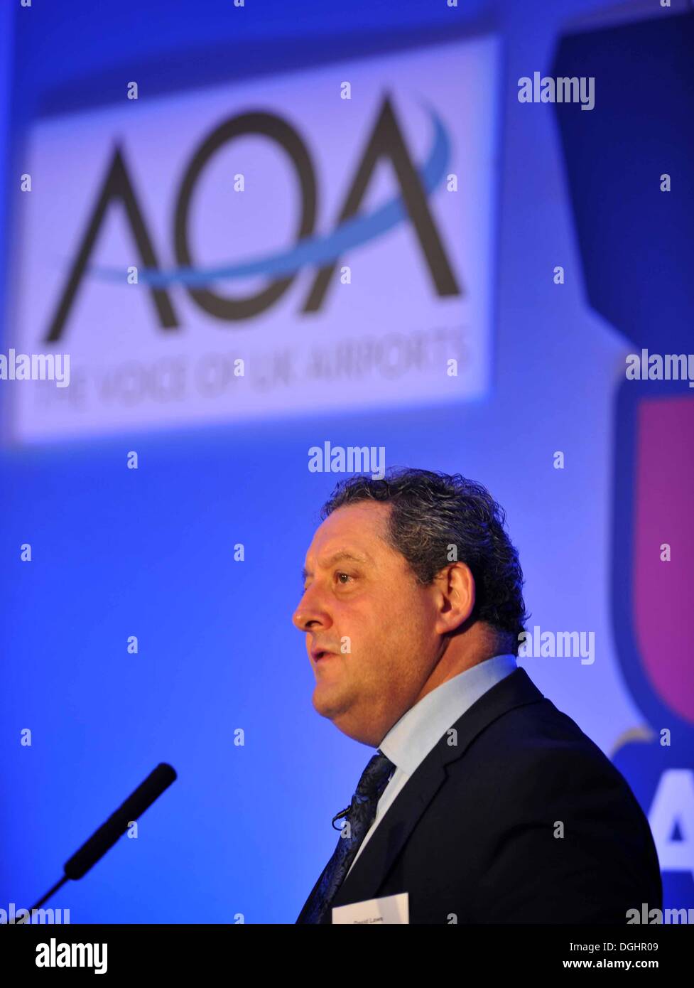 David leyes CEO del aeropuerto de Newcastle en los aeropuertos de todo el Reino Unido son los operadores de aeropuerto Association (AOA) conferencia Foto de stock