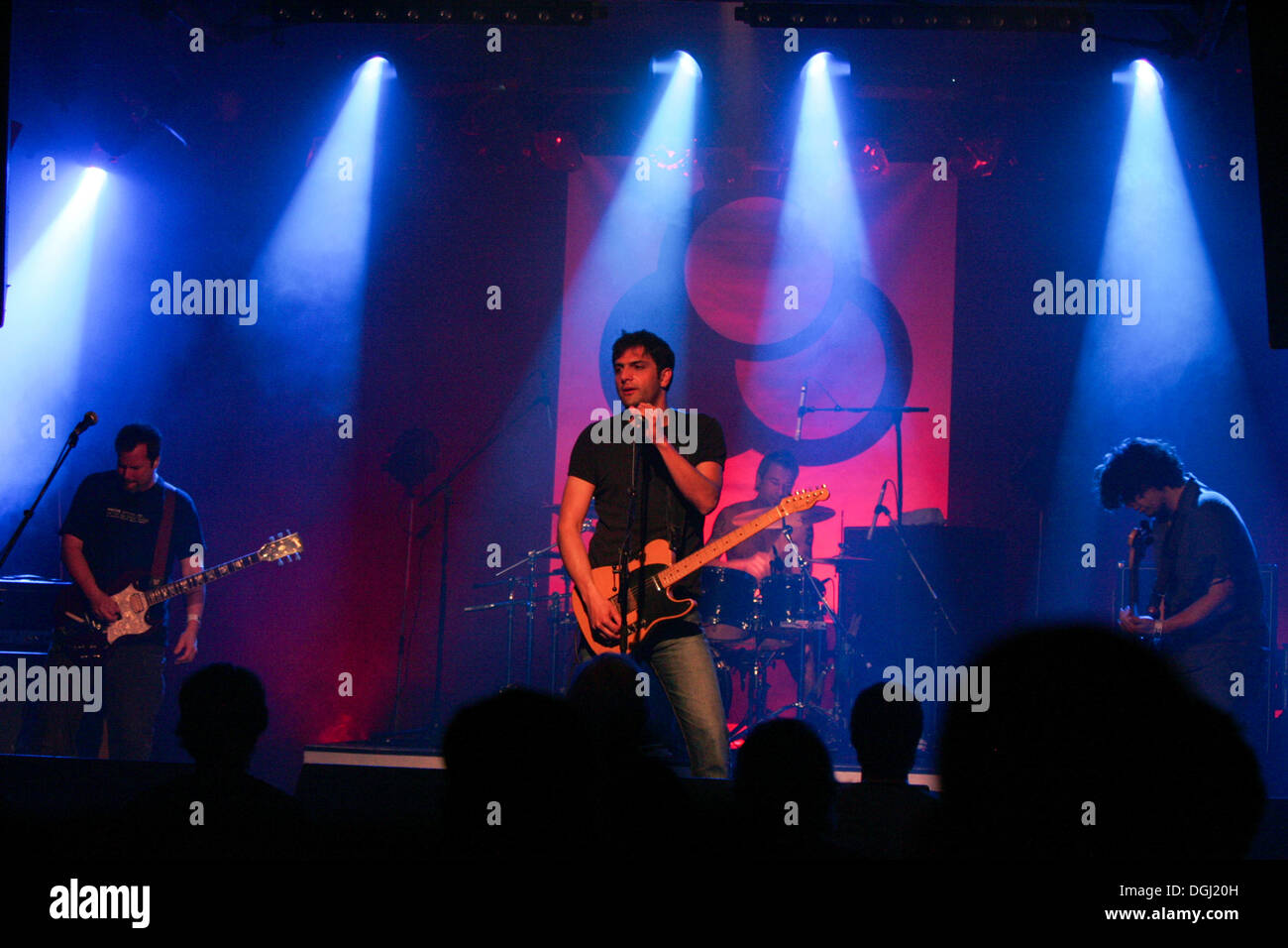 El ruido de la banda alemana de rock Live perjudiciales en el lugar Schueuer, Lucerna, Suiza Foto de stock