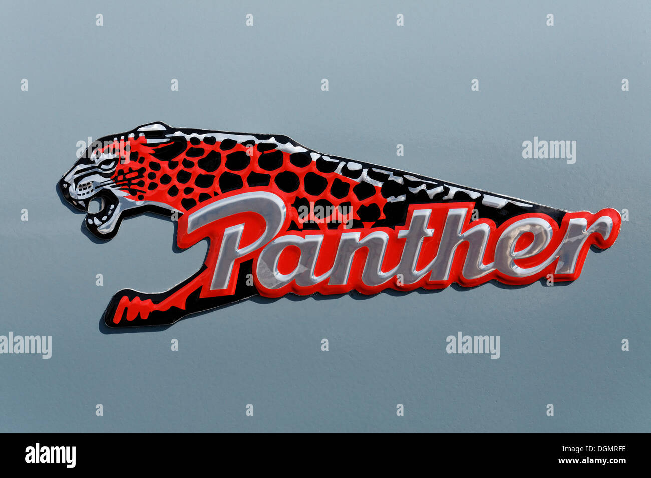 Logotipo de la pantera fotografías e imágenes de alta resolución - Alamy