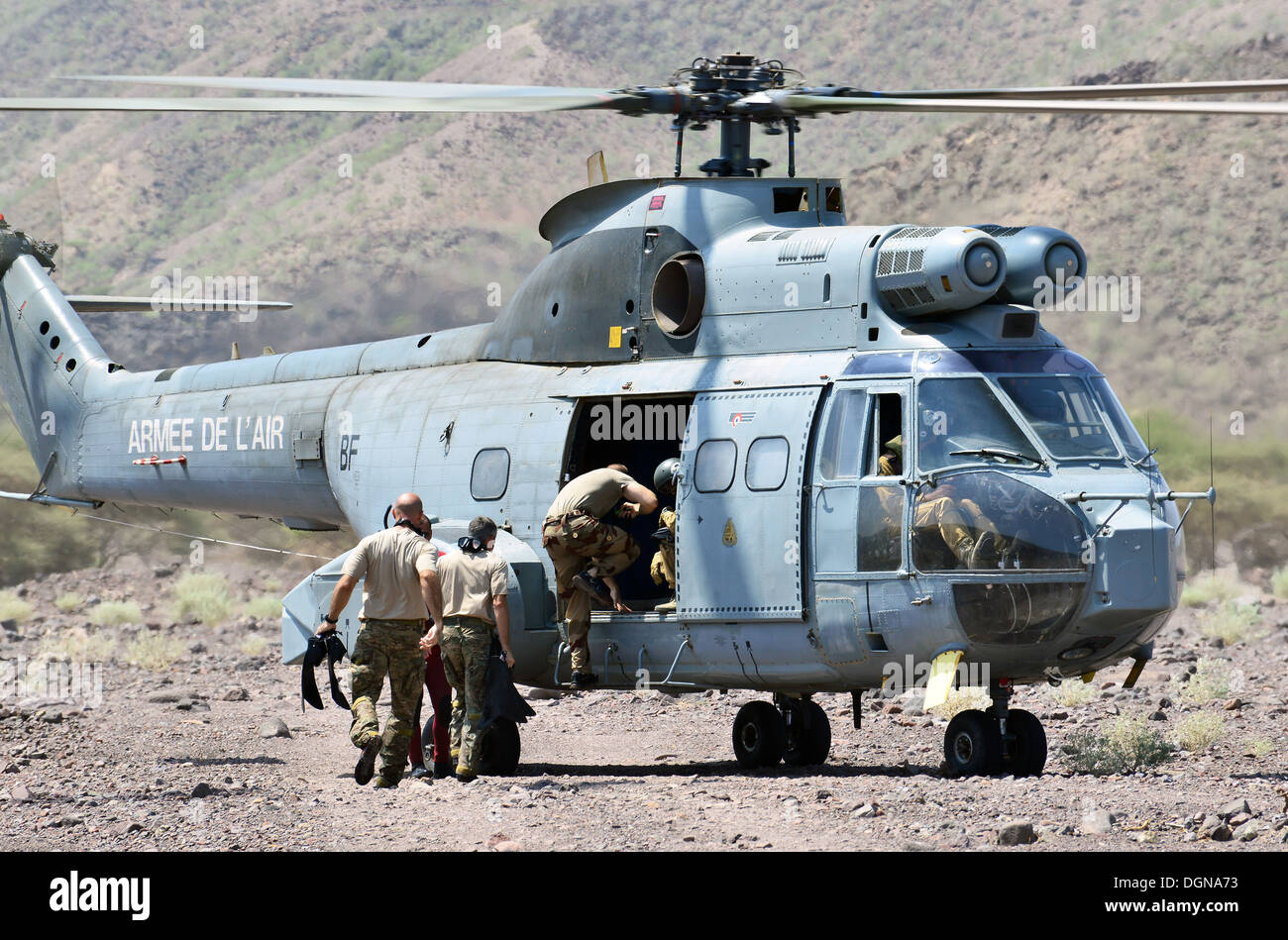 French air force puma helicopter fotografías e imágenes de alta resolución  - Alamy