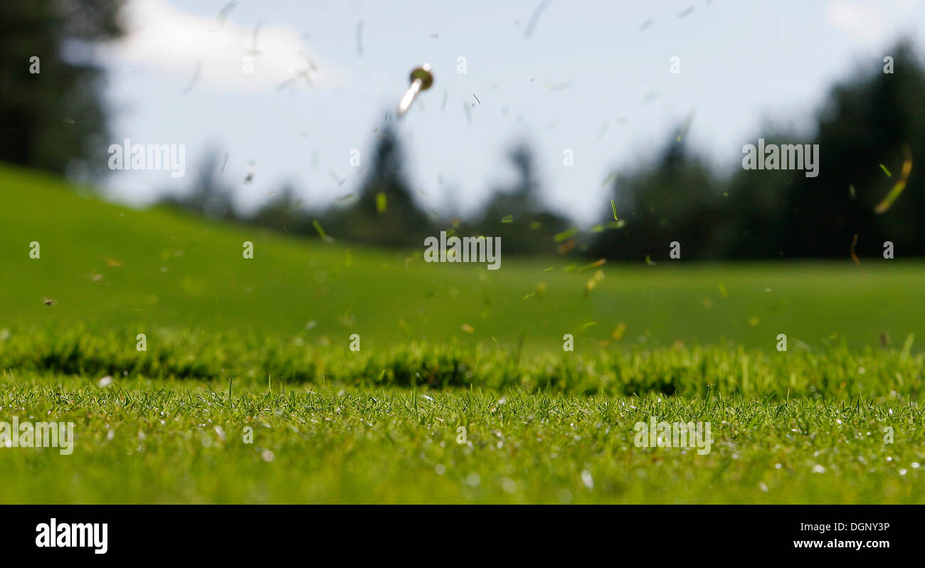 Golf, campo de golf Petersberg, en la provincia de Bolzano-Bozen, Italia, Europa Foto de stock