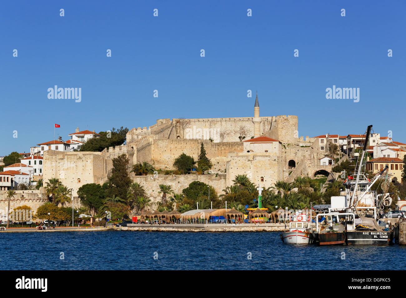 La fortaleza de Cesme, Çeşme, Península de Çeşme İzmir, Provincia, Región del Egeo, Turquía Foto de stock