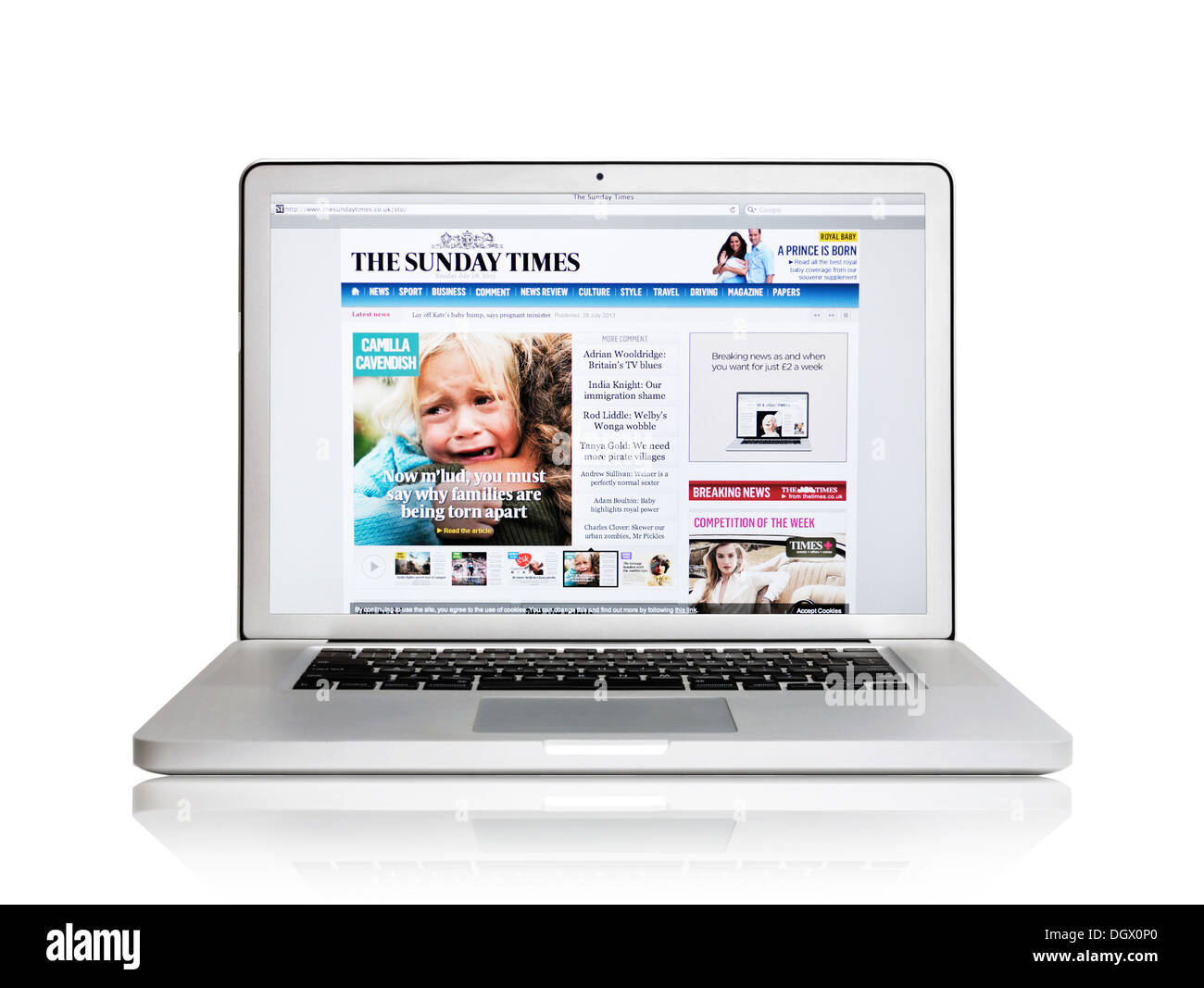 El Sunday Times online website de noticias en la pantalla de un ordenador portátil Foto de stock