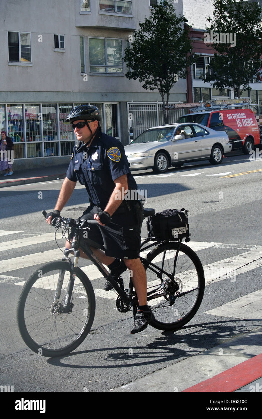 Policía de San Francisco en bicicleta Foto de stock