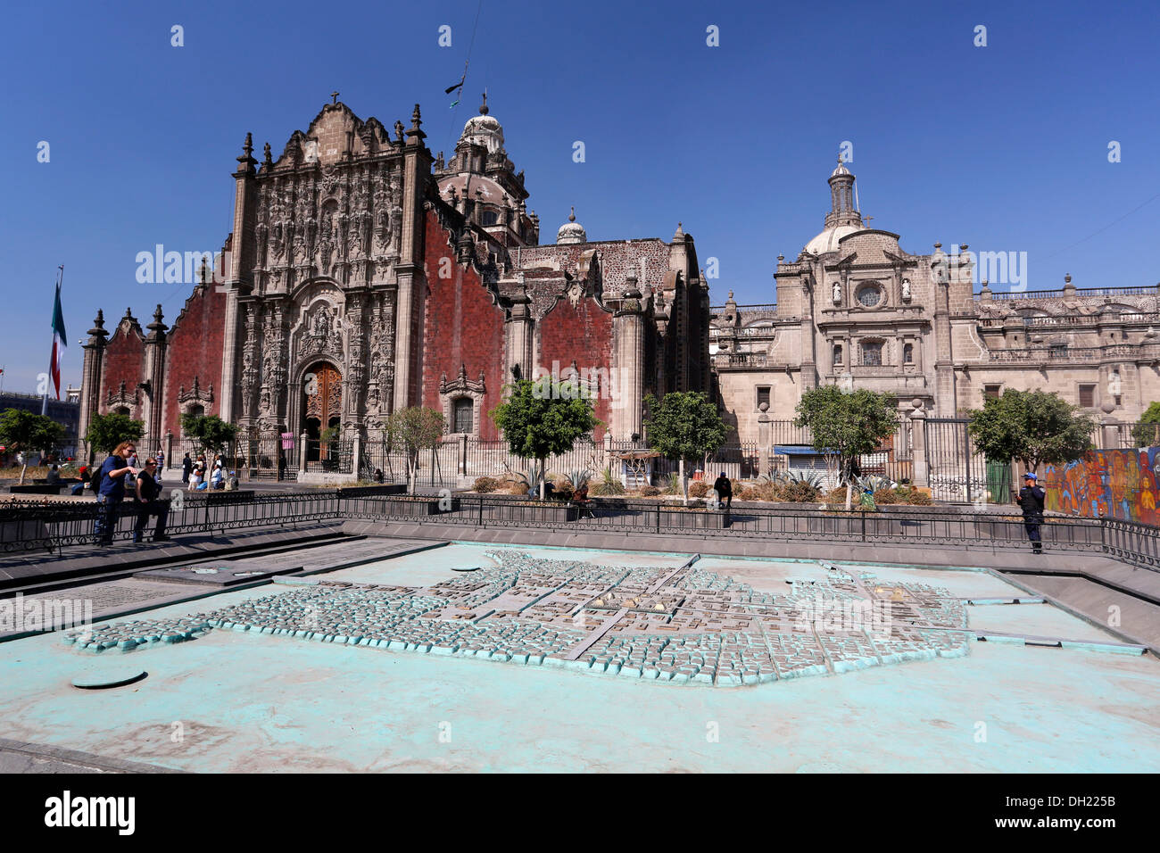 La fachada oriental de la Catedral