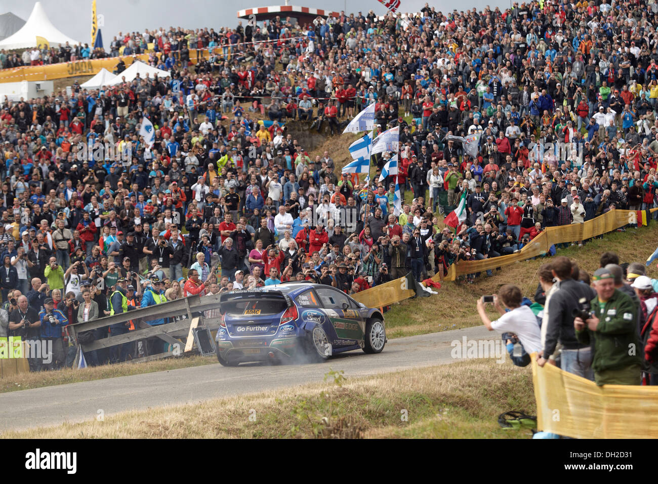 ADAC Rallye Deutschland, etapa especial, zona de entrenamiento militar de Baumholder, Petter Solberg, tampoco, y su copiloto Chris Patterson Foto de stock