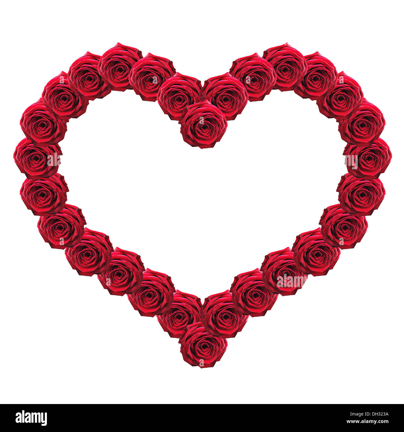 Marco en forma de corazón de rosas rojas aislado en blanco Fotografía de  stock - Alamy