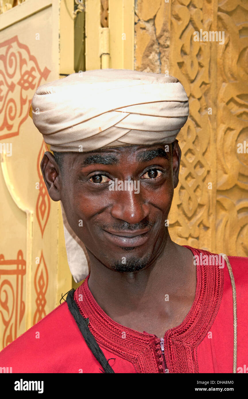 Marruecos Marrakech Marruecos hombre africano bonita sonrisa Foto de stock
