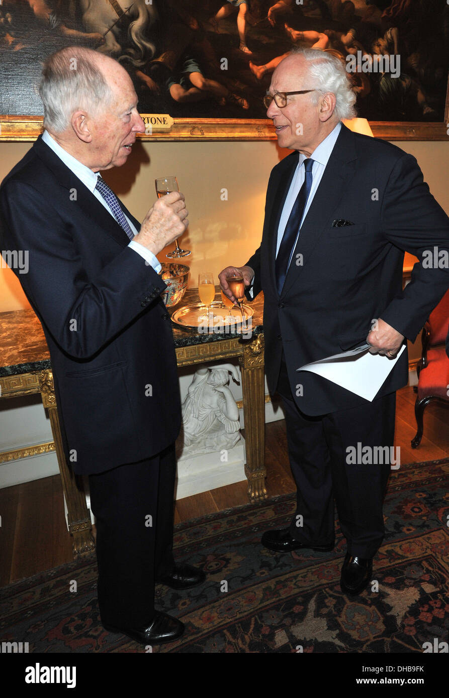 Jacob Rothschild (L) y Sir Evelyn de Rothschild (R) Visión Positiva fiesta de lanzamiento de Jacob Rothschild (L) y Sir Evelyn de Rothschild (R) Visión Positiva fiesta de lanzamiento de