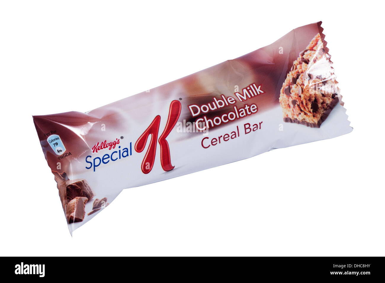 A Kellogg's Special K chocolate con leche doble barra de cereal sobre un fondo blanco. Foto de stock