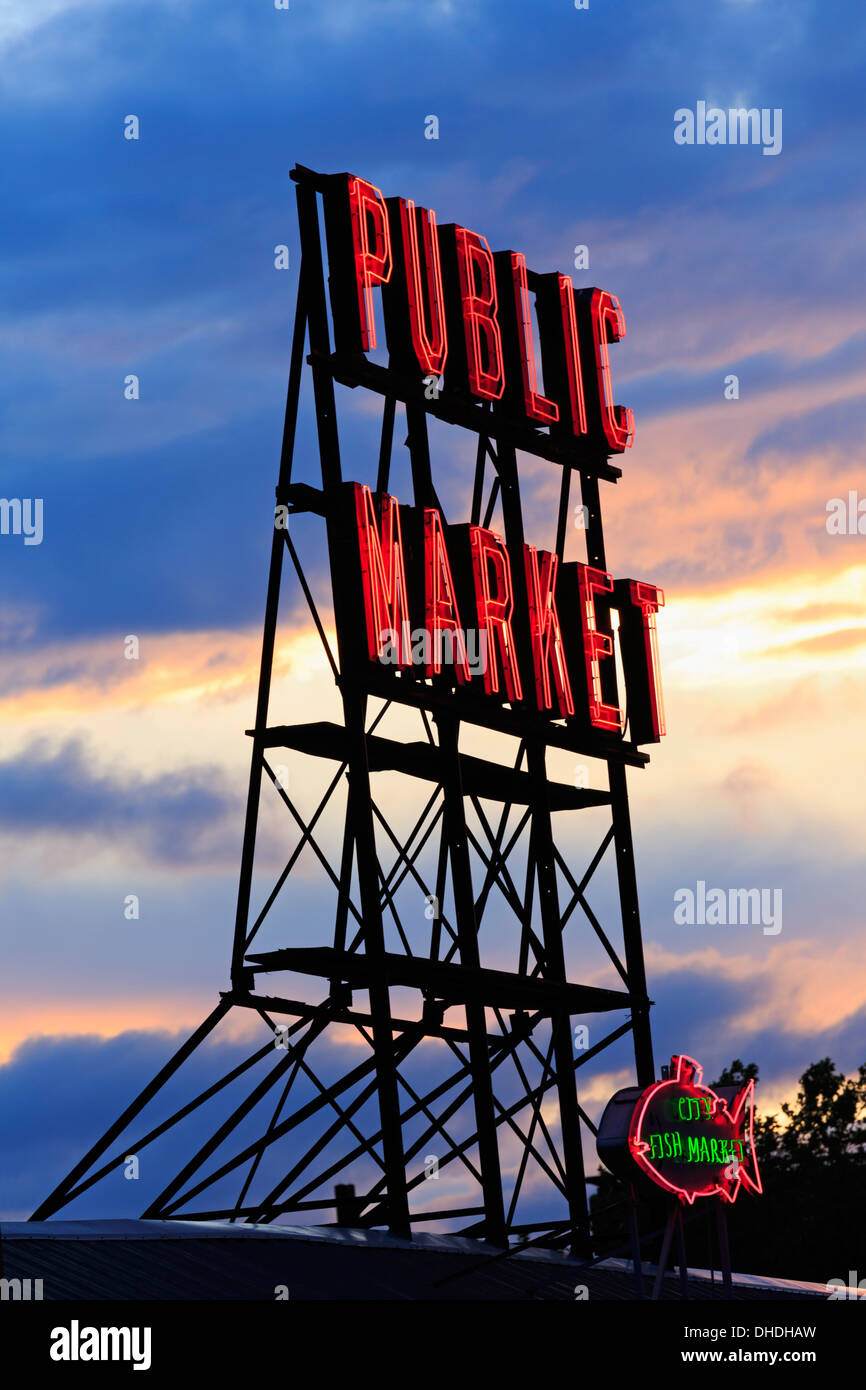 El Mercado Pike Place, Seattle, Estado de Washington, Estados Unidos de América, América del Norte Foto de stock