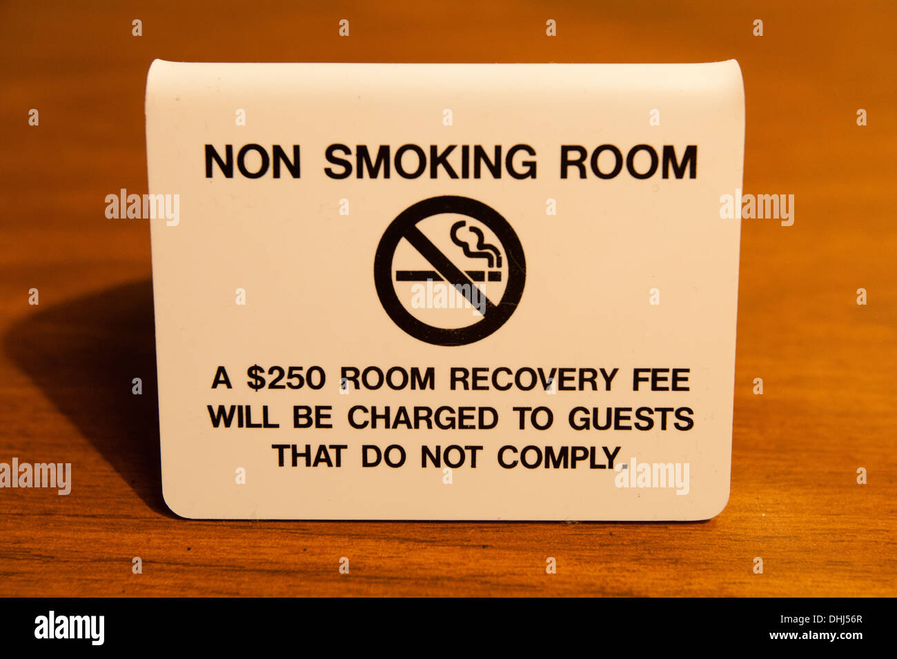 Signo de no fumadores, el Hotel Pennsylvania, 401 Seventh Ave, la ciudad de Nueva York, Estados Unidos de América. Foto de stock
