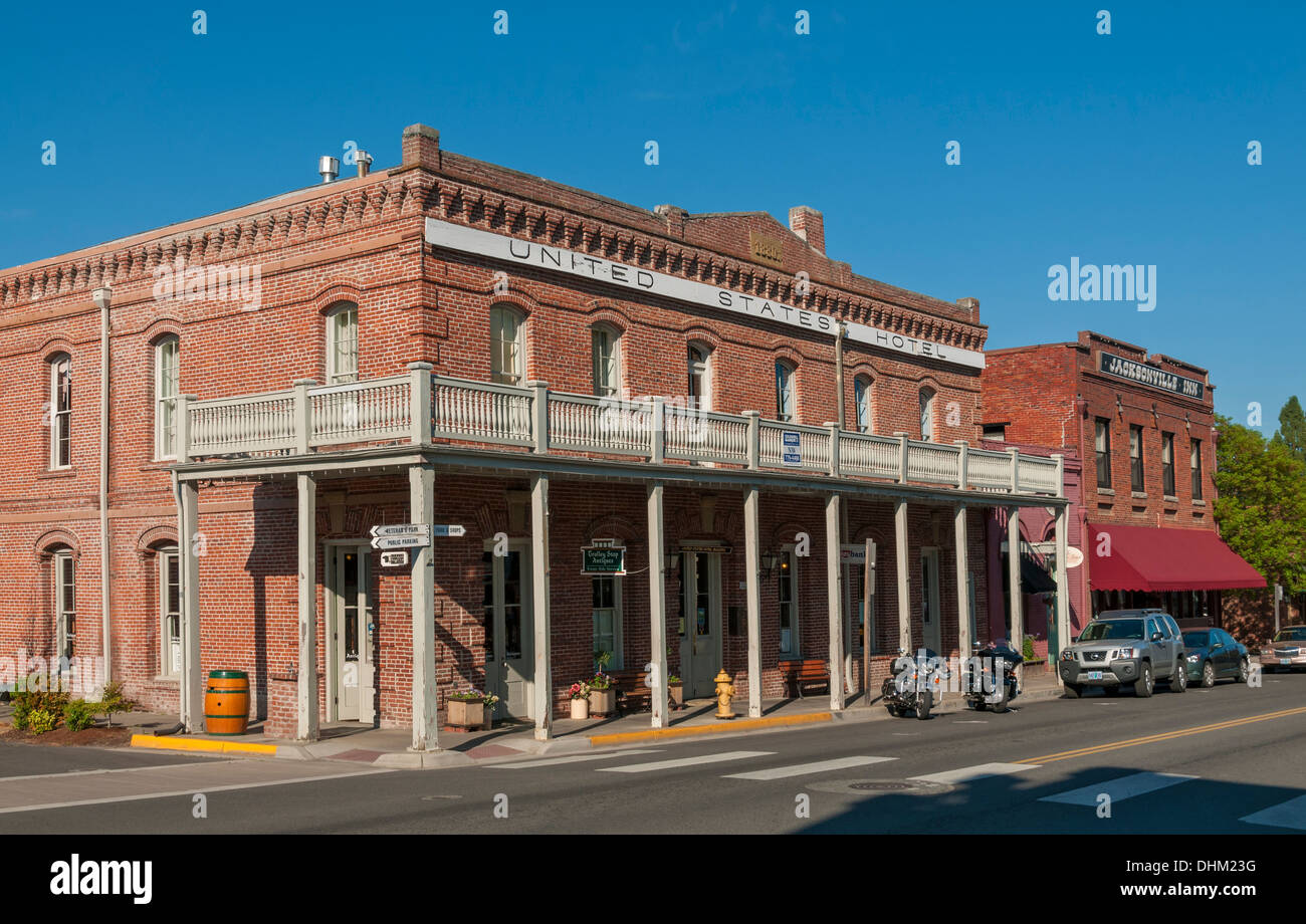Oregon, Jacksonville, Gold Rush ciudad fundada 1852, Distrito Histórico Nacional, U S Hotel construido en el año 1880 Foto de stock