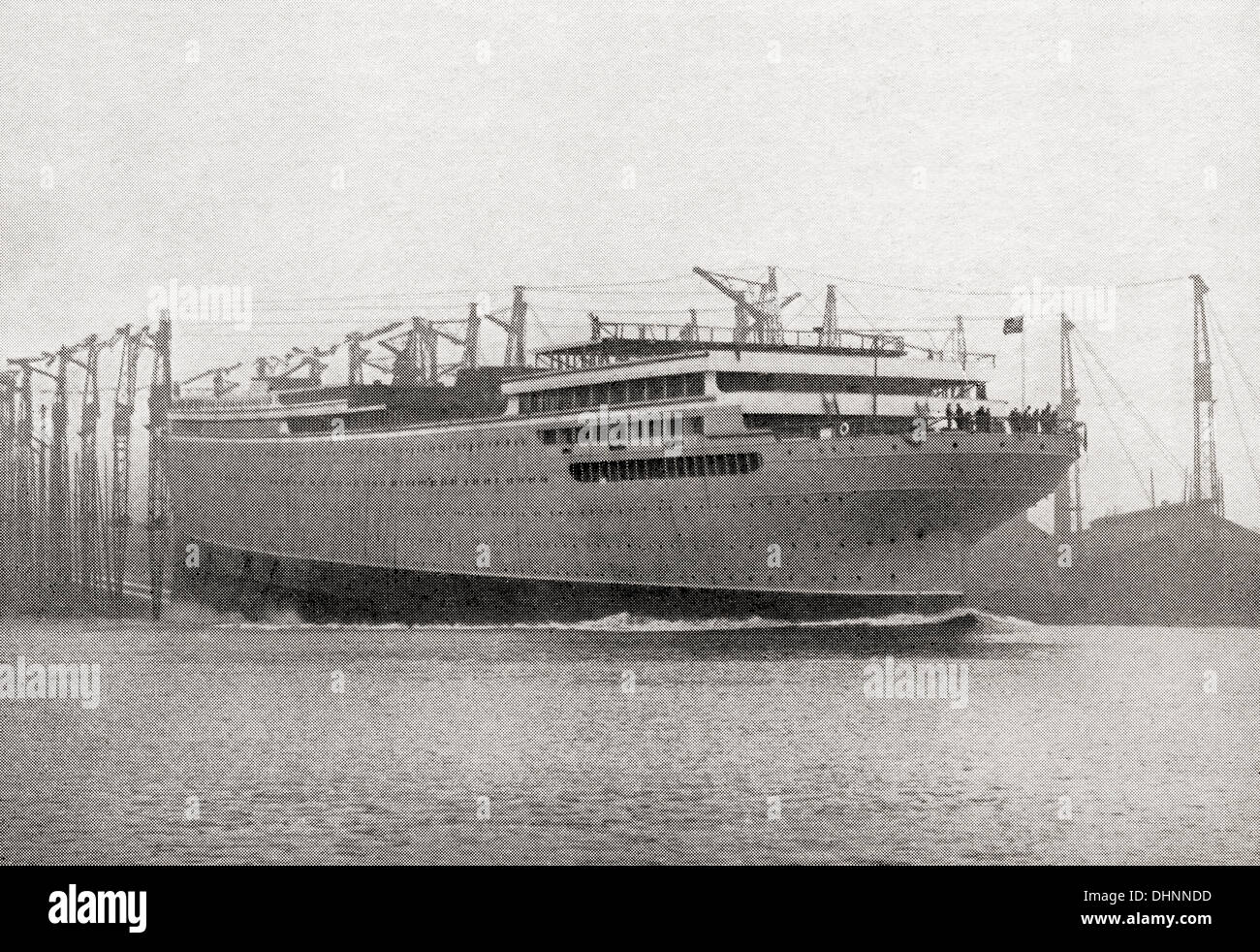 El lanzamiento de la RMS Aquitania, 21 de abril de 1913. Desde el romance del buque mercante, publicado en 1931. Foto de stock