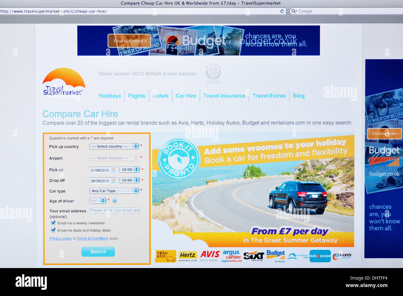 Sitio web TravelSupermarket en la pantalla de ordenador Foto de stock