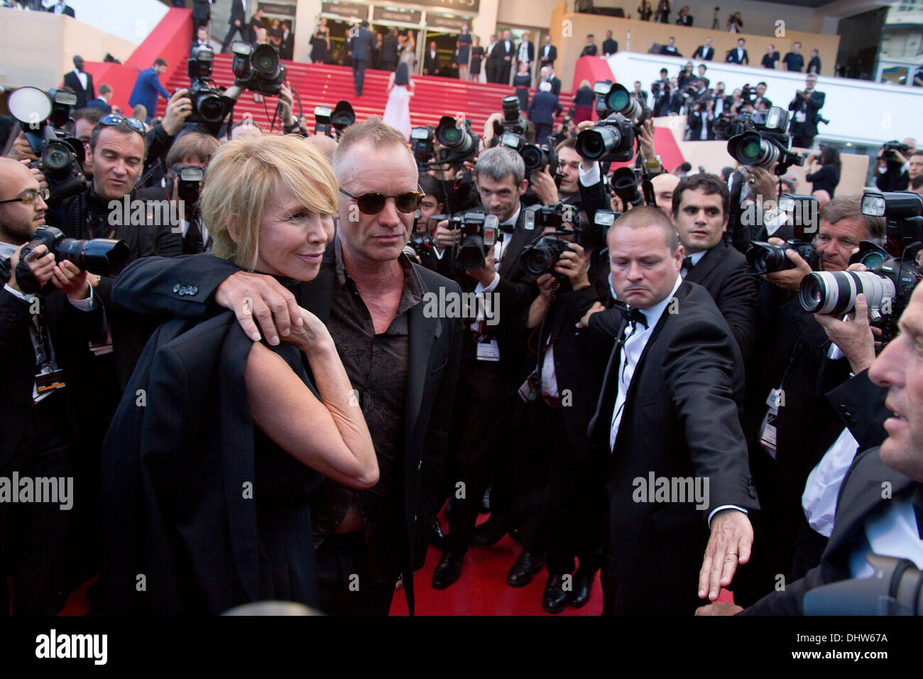 Sting y su esposa Trudie Styler, 'Mud' estreno durante el 65º Festival Anual de Cine de Cannes. Cannes, Francia - 26.05.12 Foto de stock