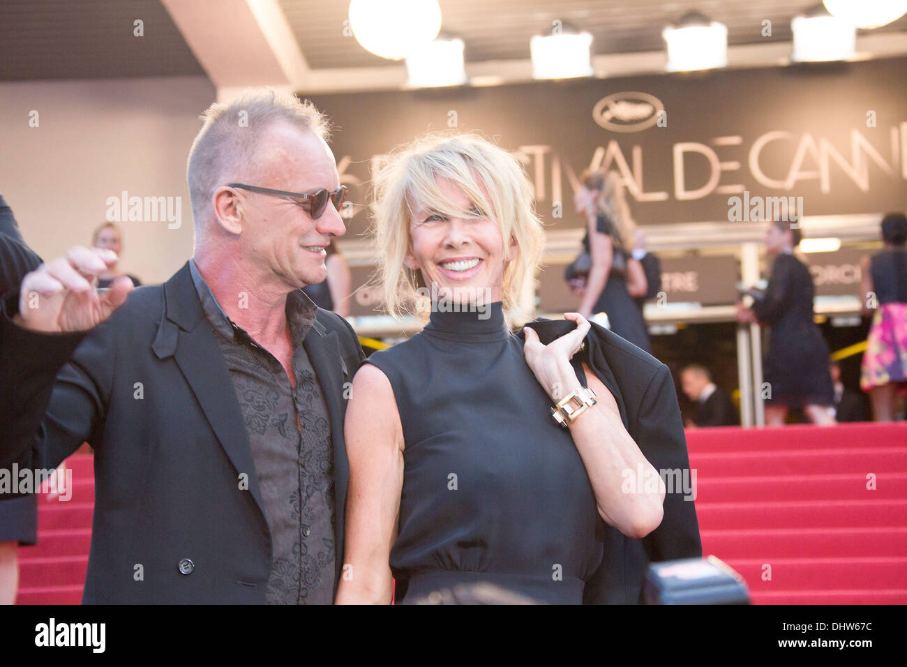 Sting y su esposa Trudie Styler, 'Mud' estreno durante el 65º Festival Anual de Cine de Cannes. Cannes, Francia - 26.05.12 Foto de stock