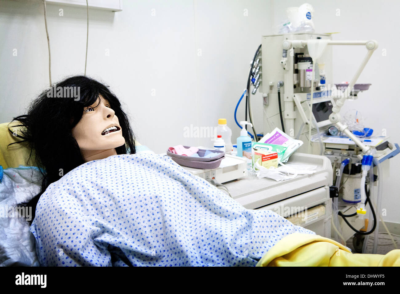 Maniquí de hospital fotografías e imágenes de alta resolución - Alamy