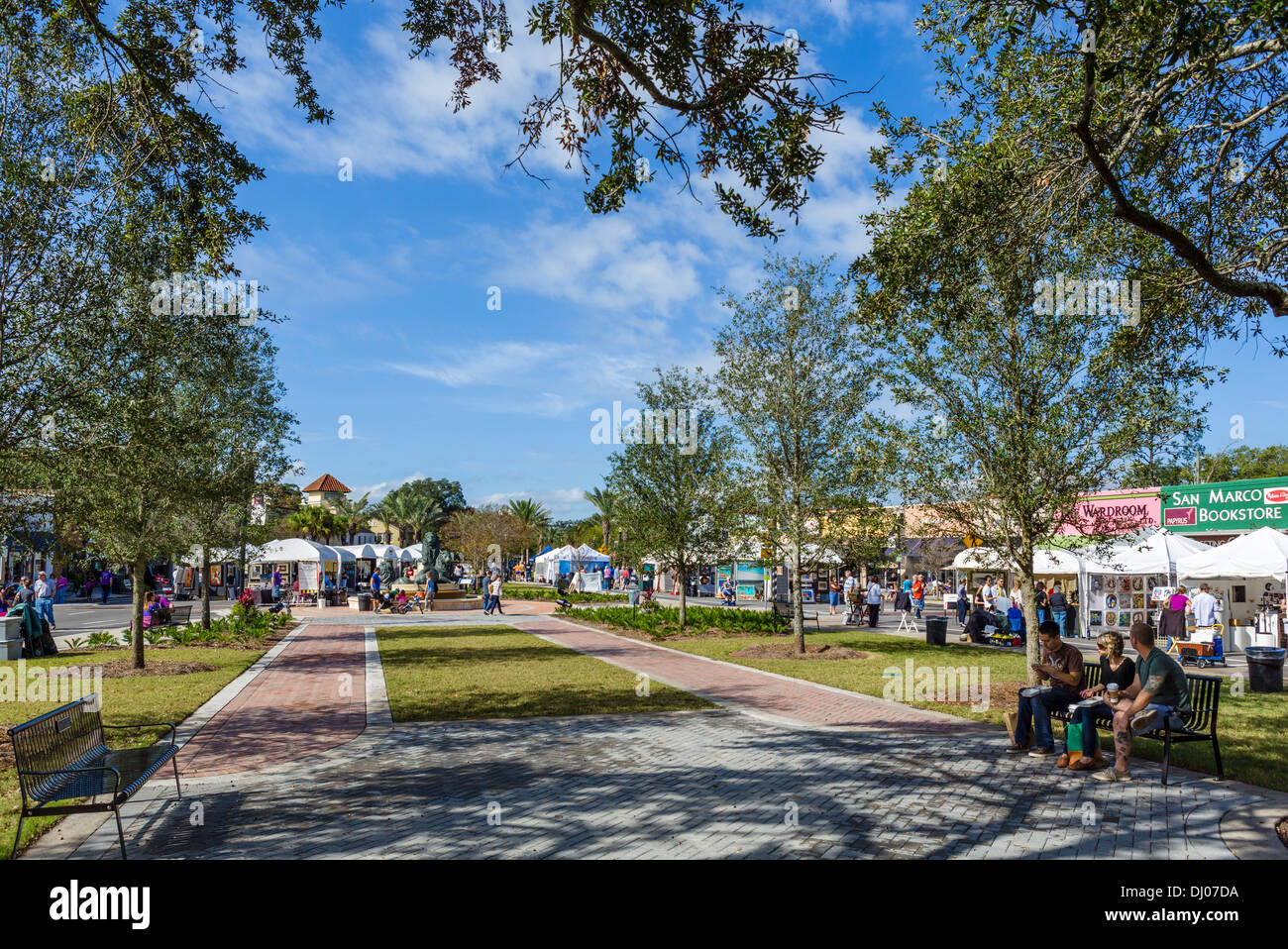 El distrito de San Marcos de Jacksonville durante el Festival de Arte de San Marcos, en noviembre de 2013, Florida, EE.UU. Foto de stock