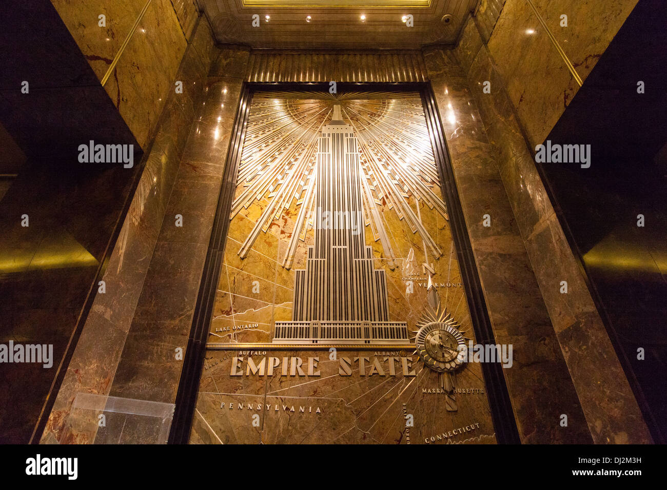 Empire State building mural en el vestíbulo, Manhattan, Ciudad de Nueva York, Estados Unidos de América. Foto de stock