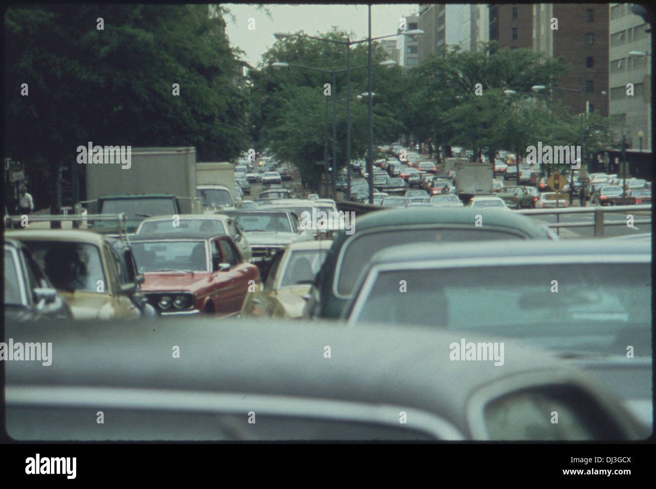 Monumentales atascos de tráfico producido durante una huelga de autobuses en la CIUDAD DE WASHINGTON, Distrito de Columbia, en mayo de 1974, en . 729 Foto de stock