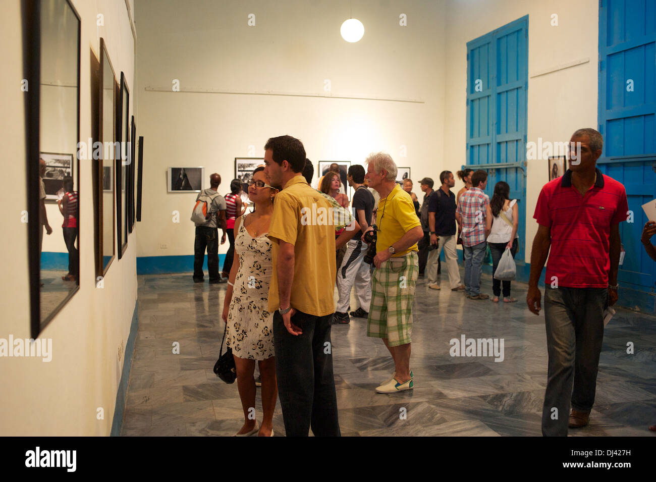 Exposición de fotografía, La Habana, Cuba Foto de stock