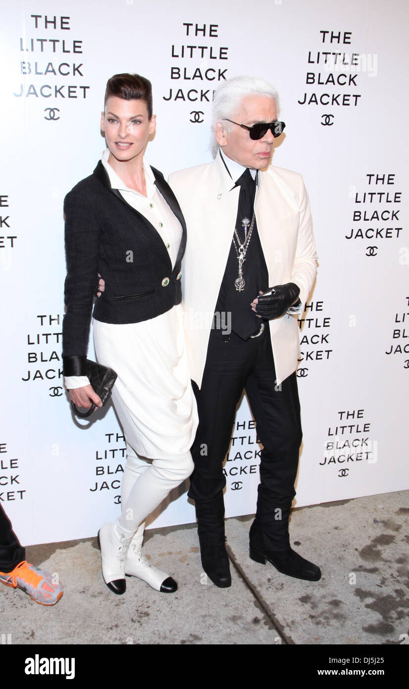 Linda Evangelista, Karl Lagerfeld Chanel, la pequeña chaqueta negro evento  en el Instituto Suizo - llegadas New York City, Estados Unidos - 06.06.12  Fotografía de stock - Alamy