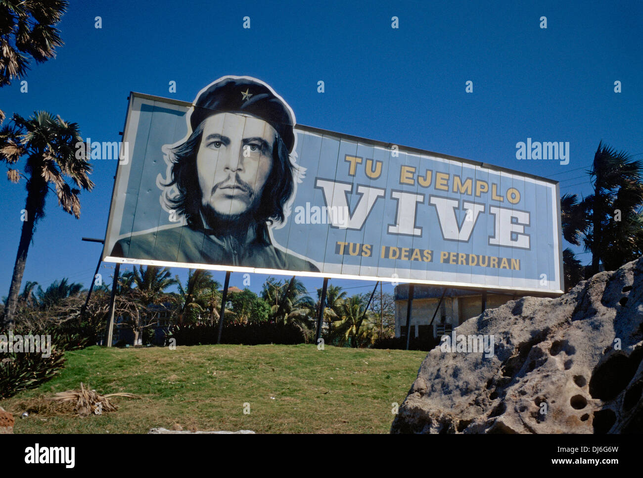 Vallas publicitarias con la imagen de Che Guevara Foto de stock