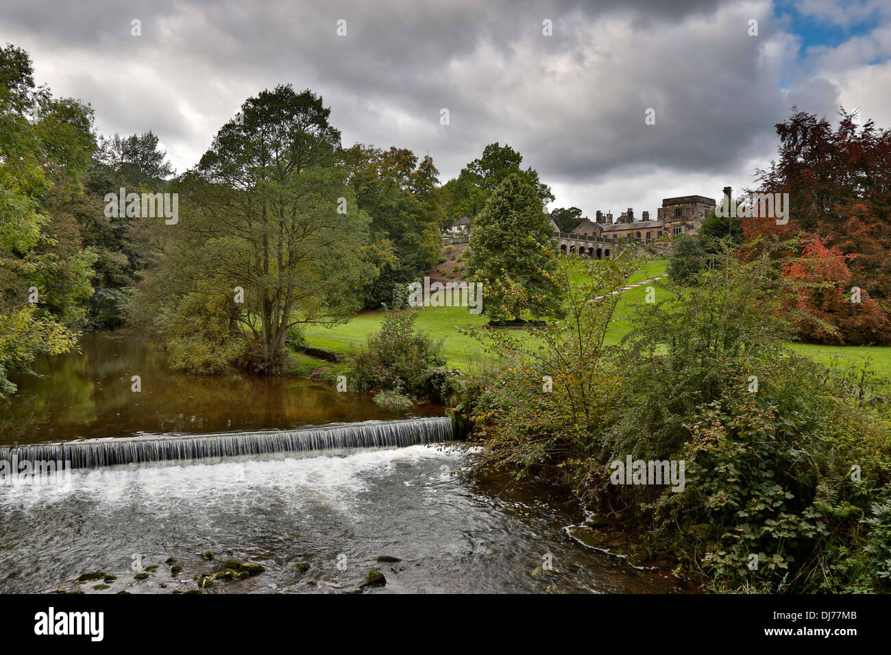 Ilam; Hall y los jardines; Derbyshire, Reino Unido Foto de stock