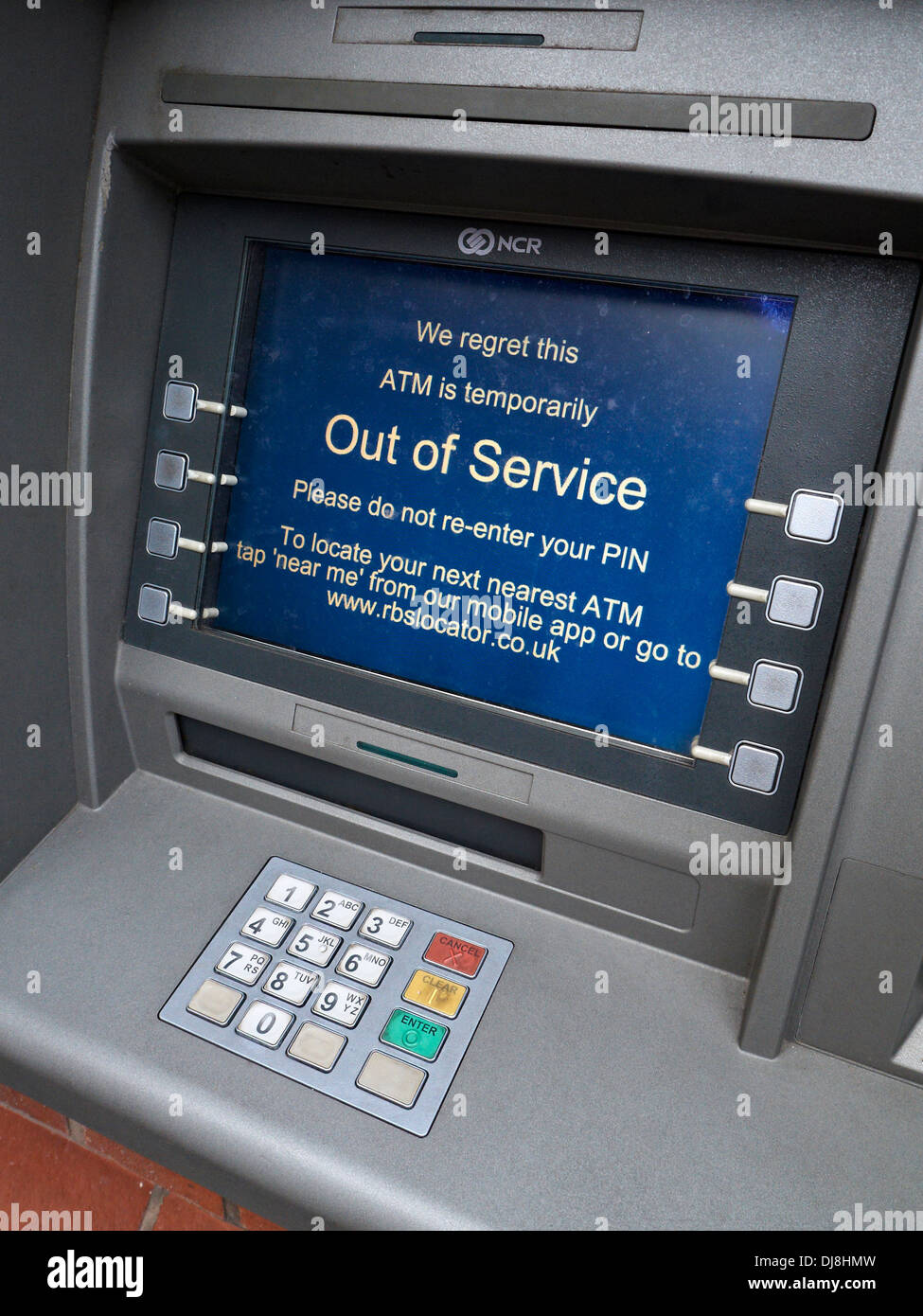 RBS máquina de efectivo en cajeros automáticos fuera de servicio mensaje UK Foto de stock
