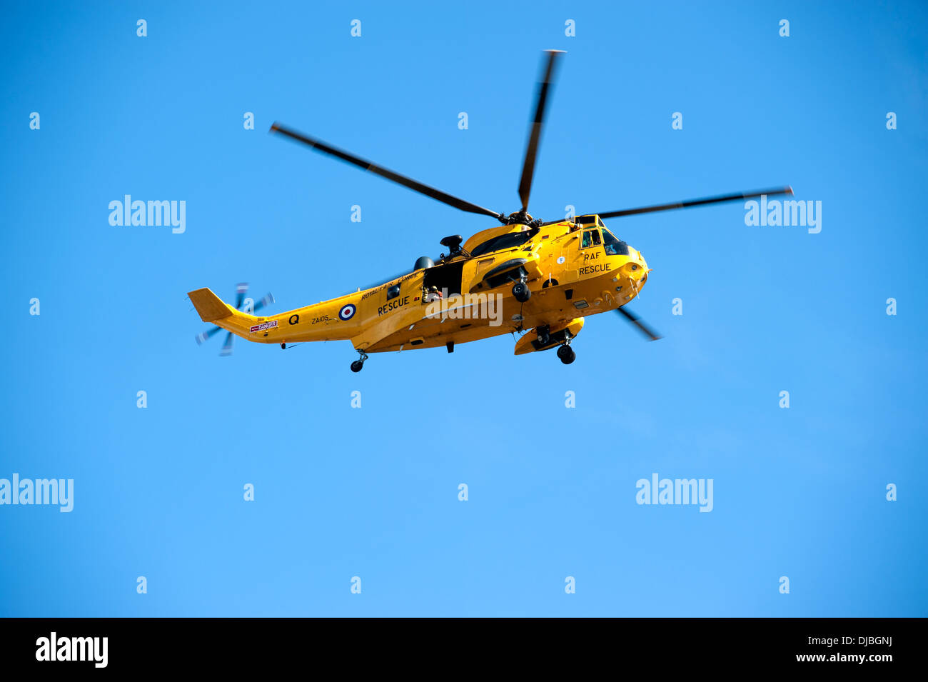RAF Seaking Mar aire helicóptero de rescate de la Royal Air Force Foto de stock