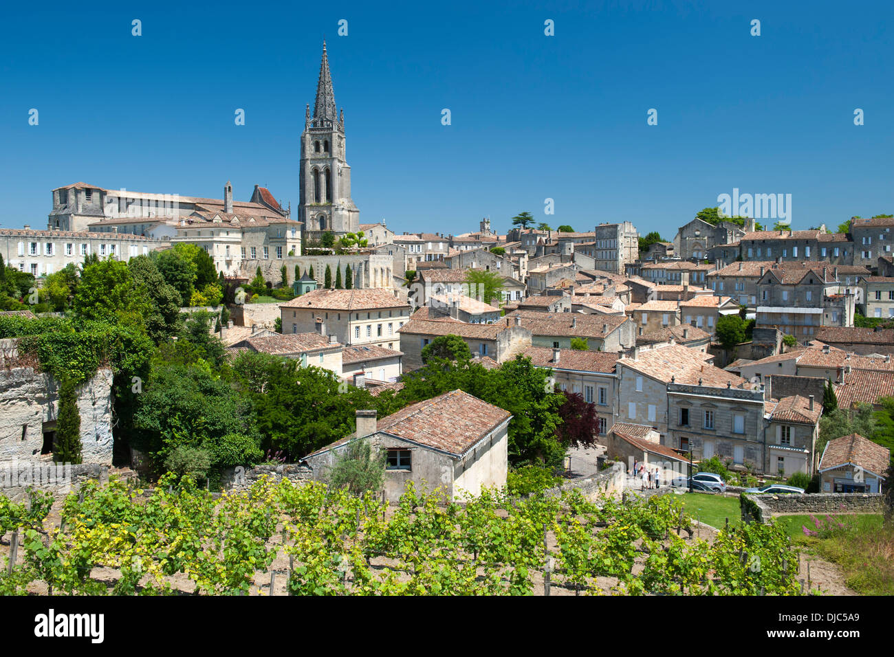 Saint-Émilion Village, en el departamento de Gironda en la región de Aquitania, en el suroeste de Francia. Foto de stock