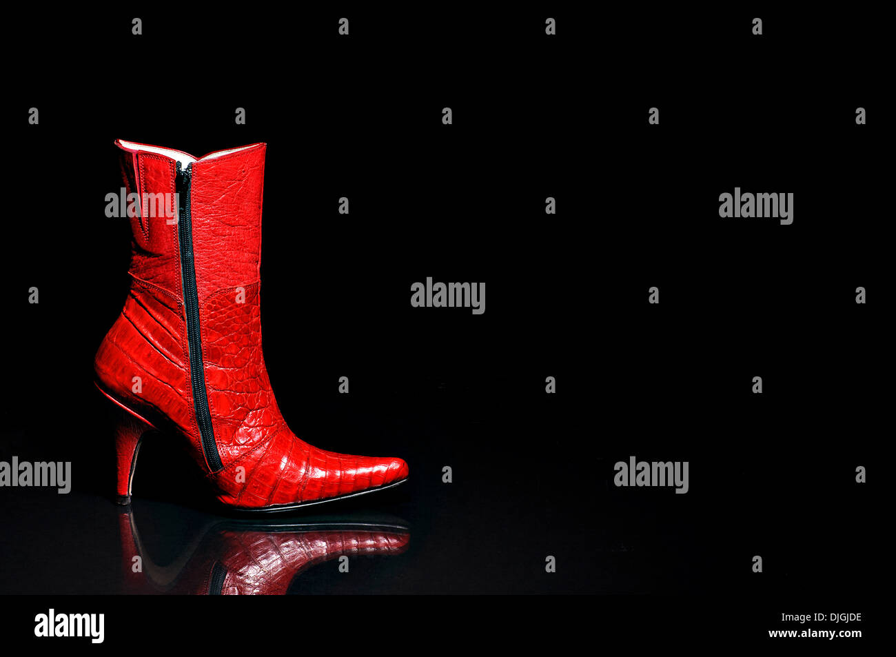 Botas De Cocodrilo Fotos e Imágenes de stock - Alamy