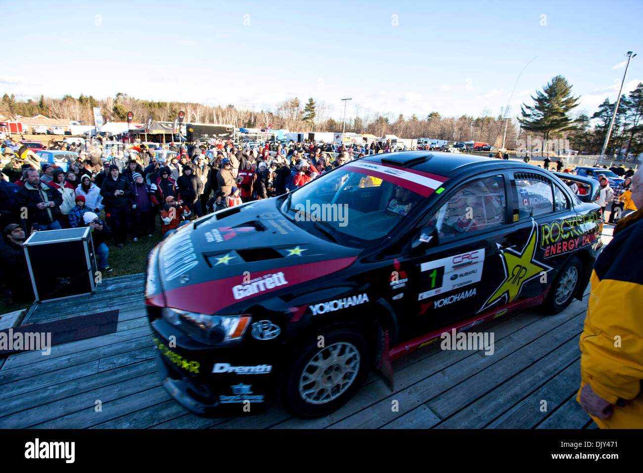Mitsubishi lancer evolution x fotografías e imágenes de alta resolución