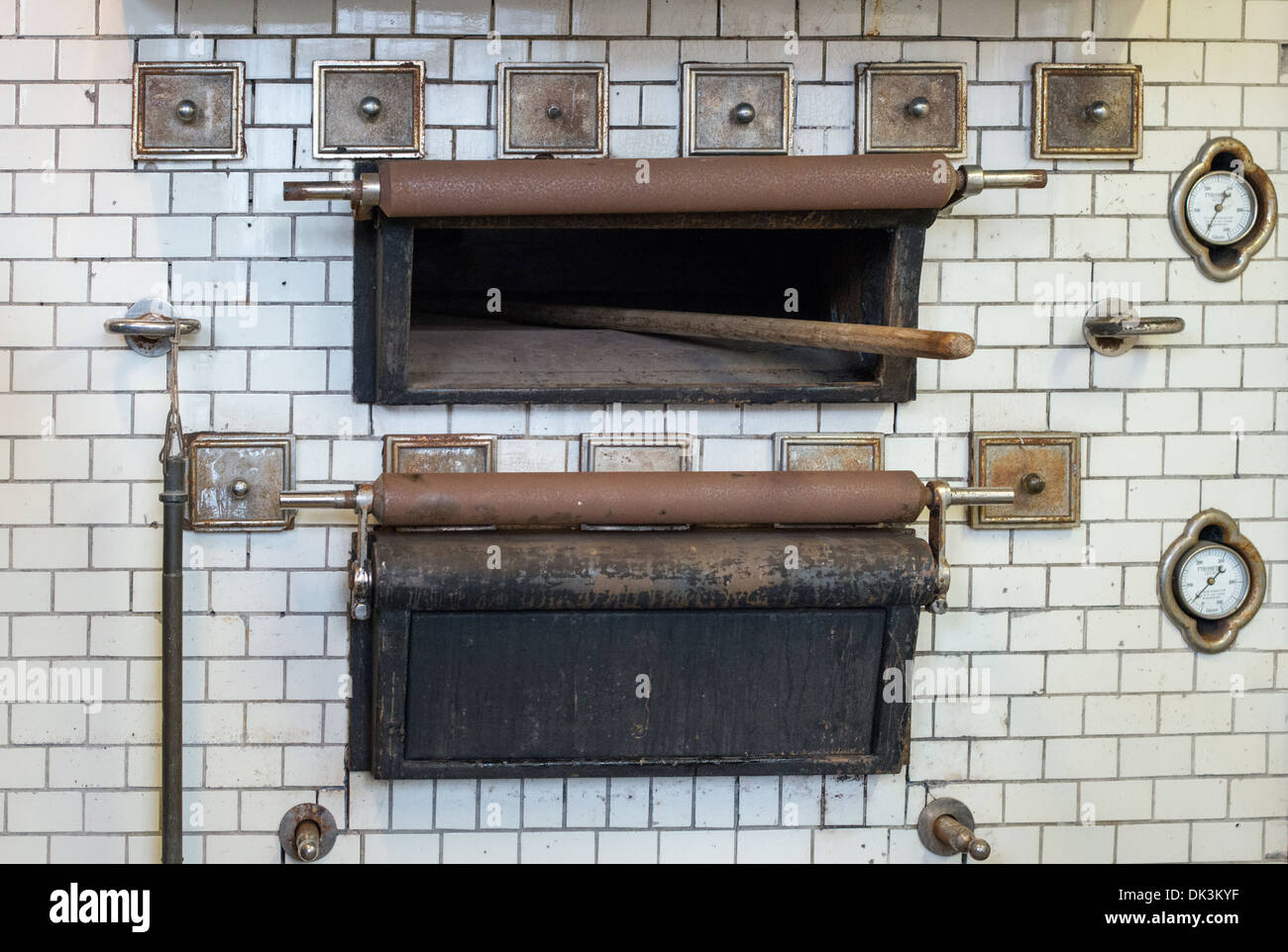 Antiguo horno de pan en el monasterio utilizado en Holanda Fotografía de  stock - Alamy