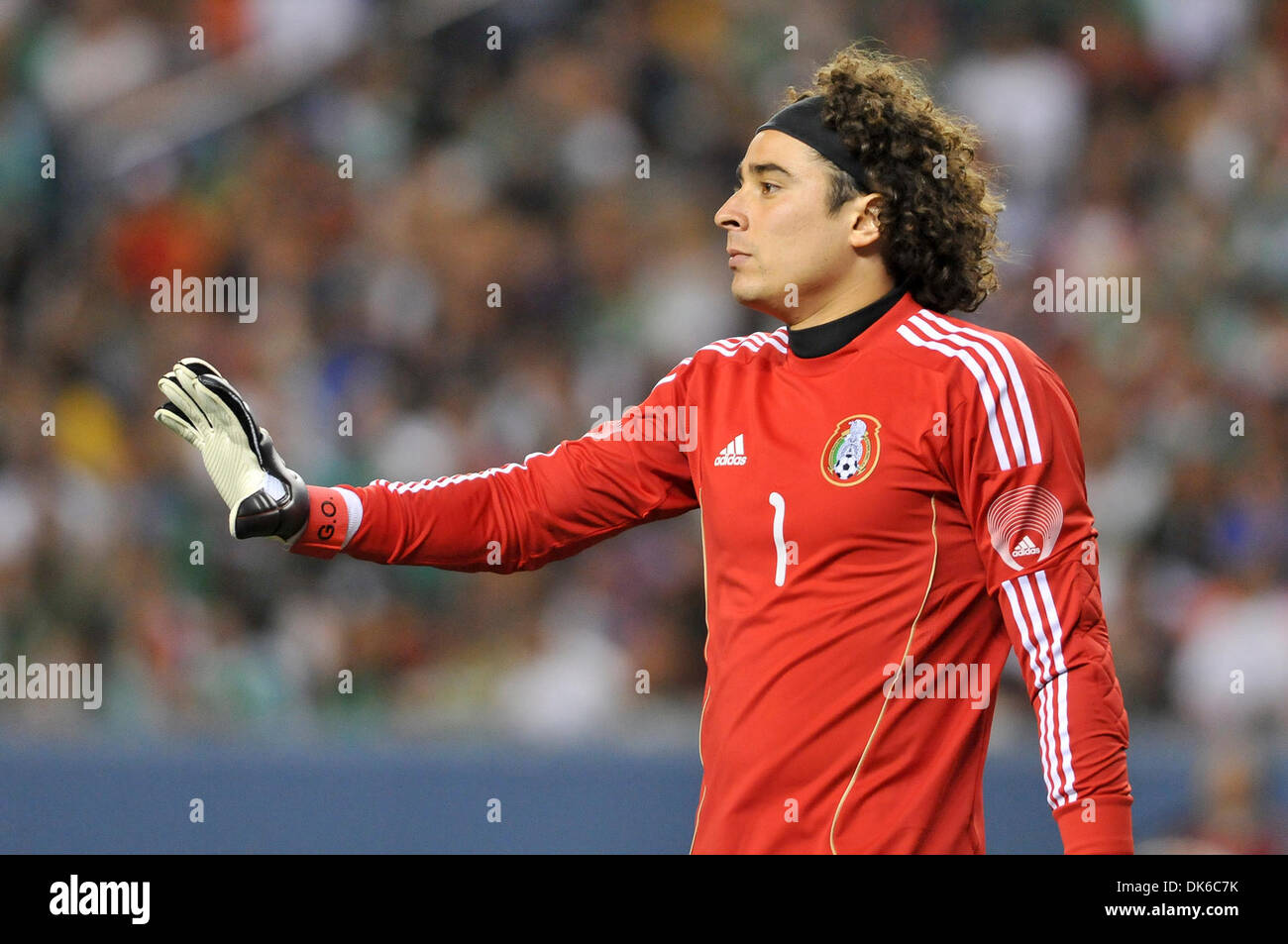 Junio 1 2011 Denver Colorado Estados Unidos De America El Mexicano Guillermo Ochoa 1 Durante Un Partido Contra Nueva Zelanda En El Invesco Field En Mile High Mexico Derroto A