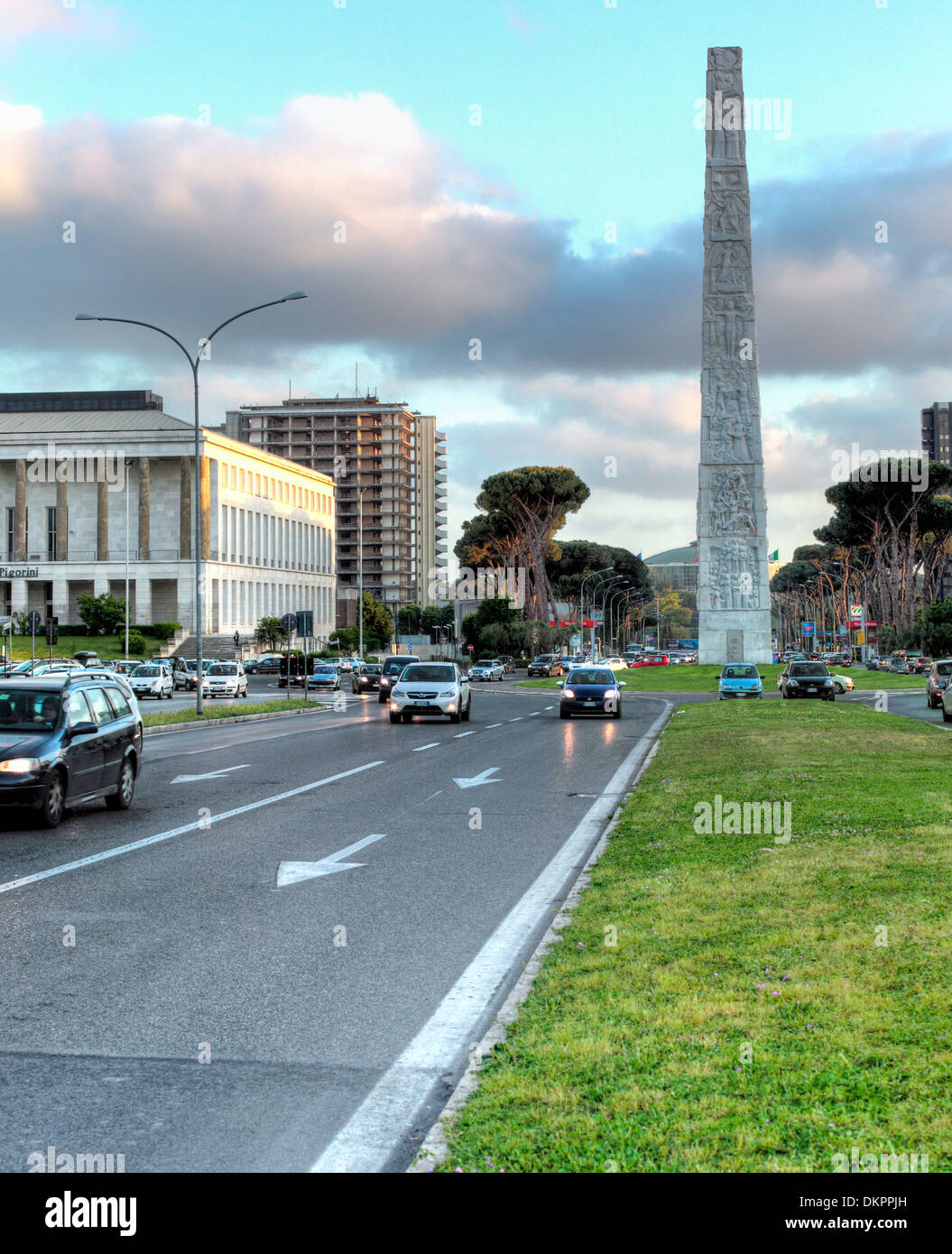 Piazza Guglielmo Marconi, EUR, Roma, Italia Foto de stock