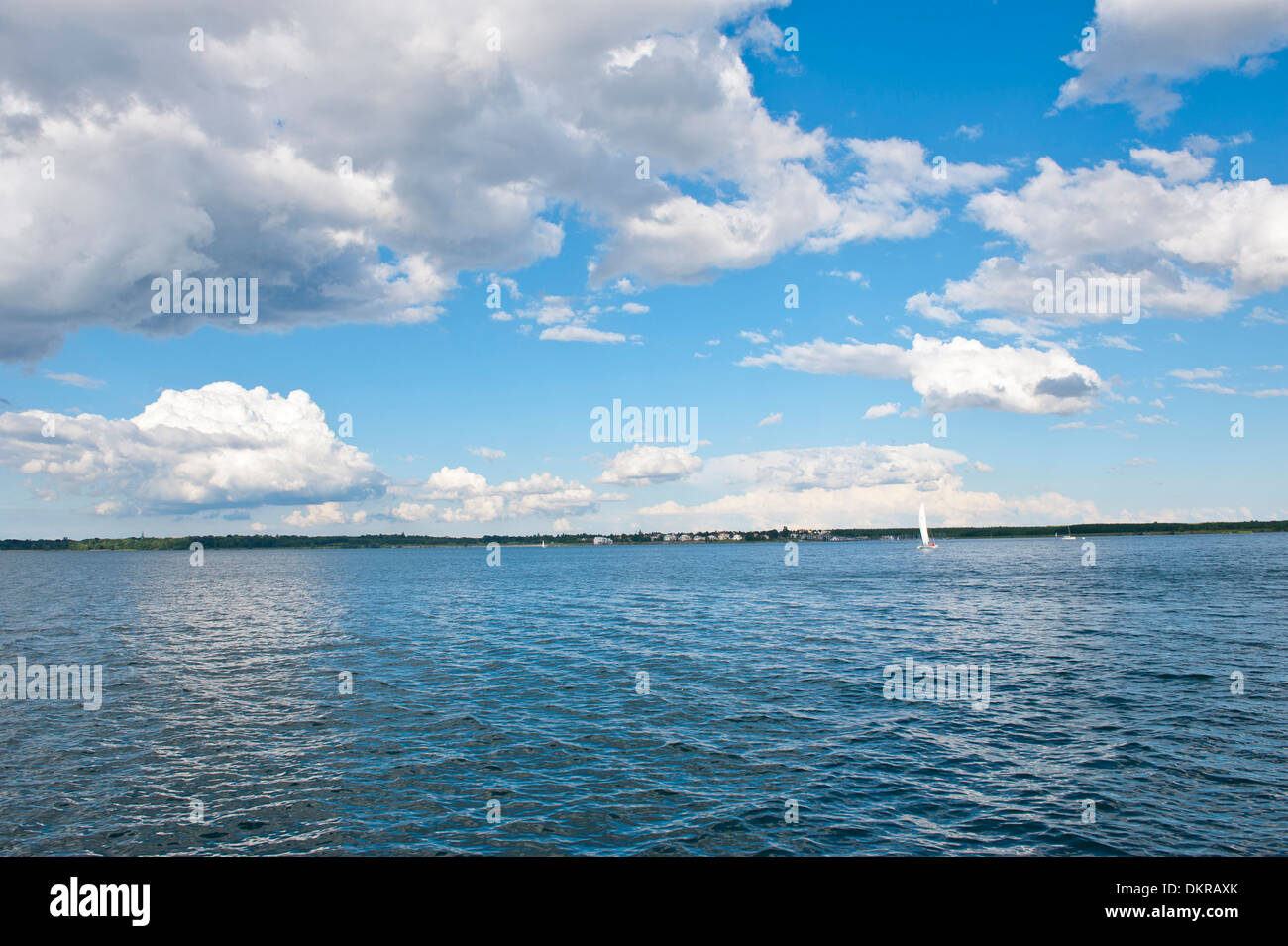 Leipzig, lago Cospuden, Alemania, Europa, Sajonia, ancho, amplitud, las nubes Foto de stock