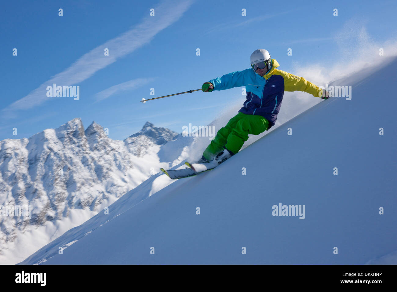 Suiza Europa tiempo libre deporte aventura deportes invernales canton Graubünden Grisones GR Tallar Esquí Esquí Ski Foto de stock