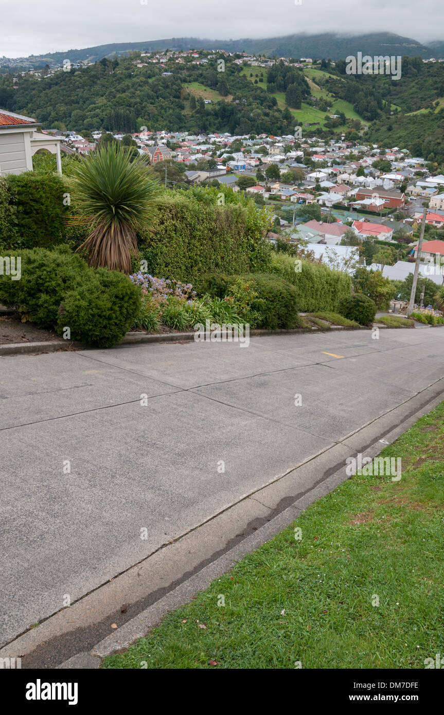 La calle más empinada del mundo, Baldwin Street, Dunedin, South Otago, Isla del Sur, Nueva Zelanda. Foto de stock
