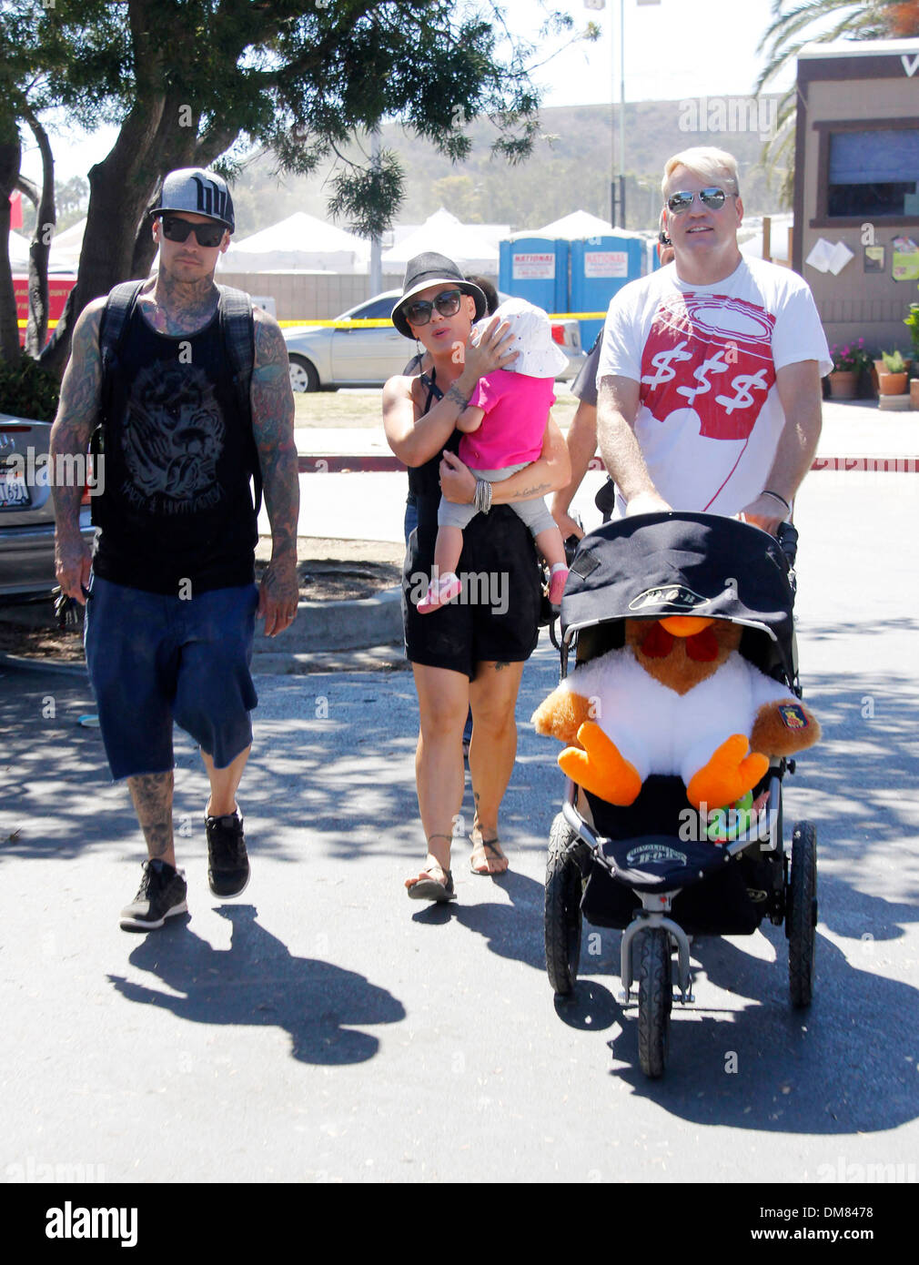 Rosa marido Carey Hart y su hija Willow Sage Hart disfrutar día a