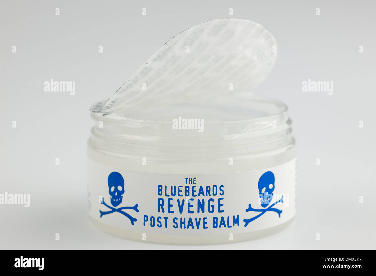 Tarro de abierta la venganza Bluebeards post afeitado bálsamo aftershave gel Foto de stock