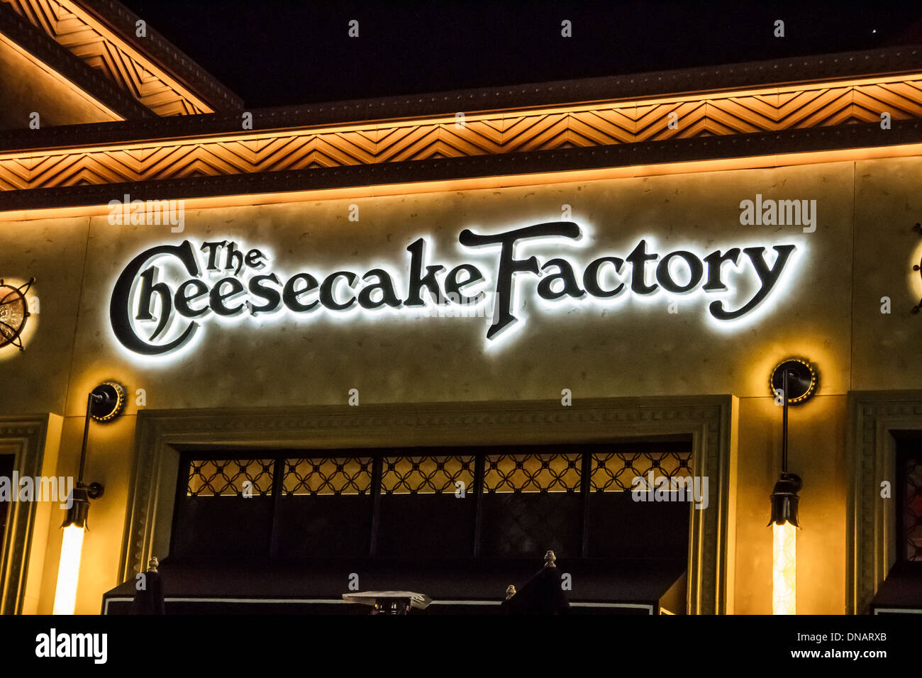 Cheesecake factory sign cheesecake factory night park california usa