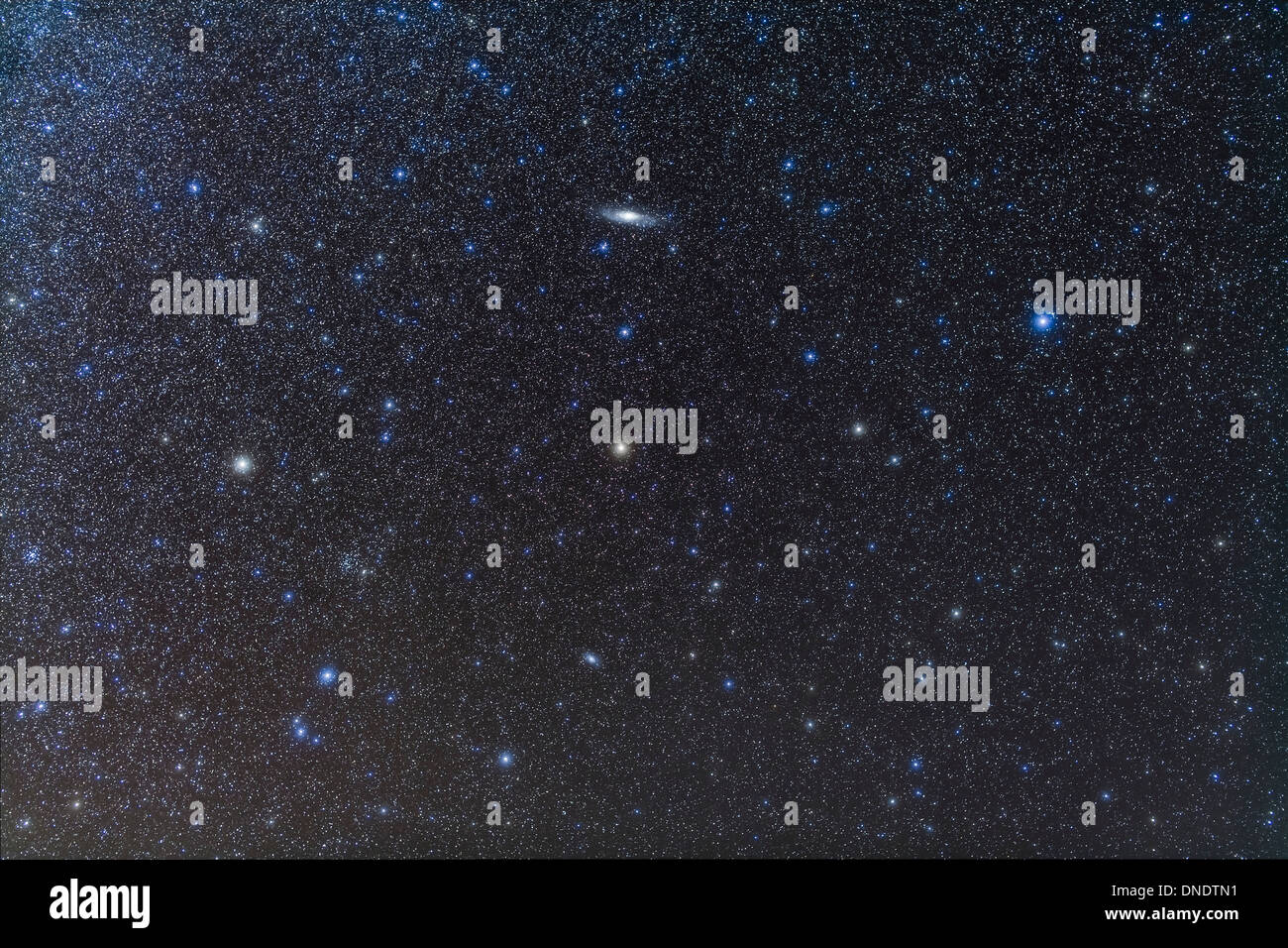 La galaxia Andrómeda y Triangulum galaxia con racimos de estrellas. Foto de stock
