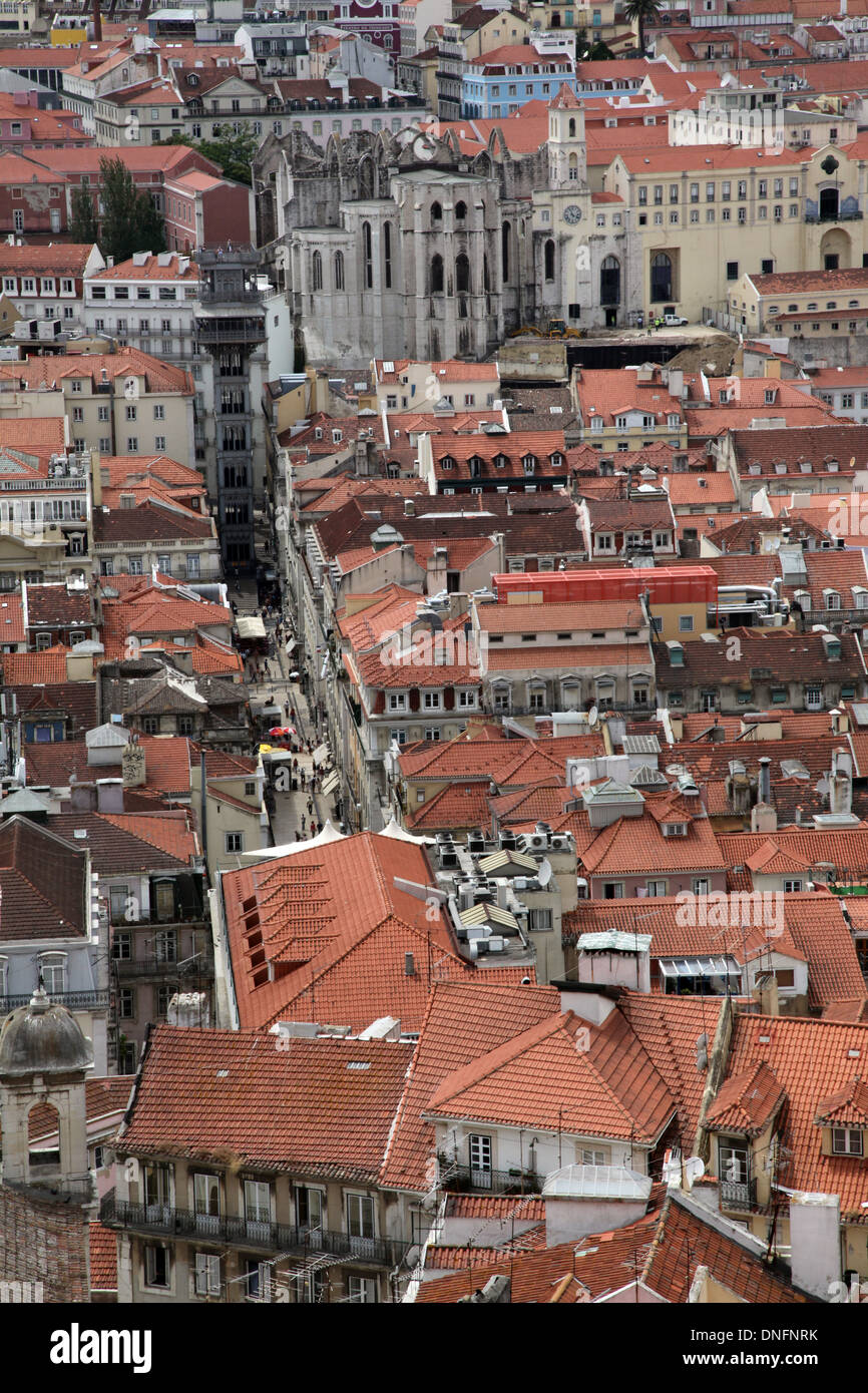 Vista del Convento Carmo / Convento do Carmo, Lisboa Foto de stock
