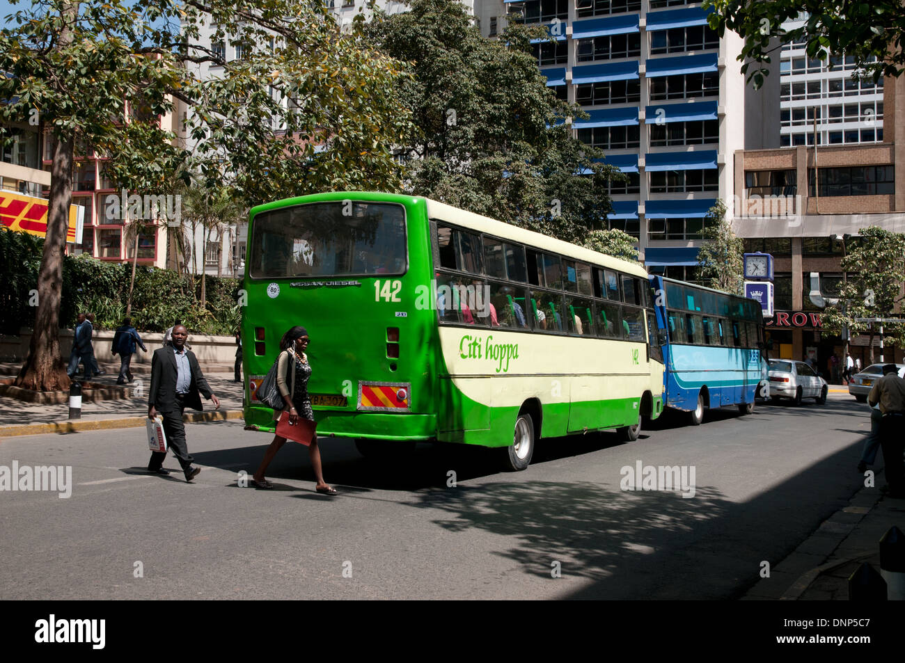 Citi Hoppa Bus Verde Y Azul Kbs Kenya Service Bus Bus En Simba Street En El Centro De Nairobi Kenya Fotografia De Stock Alamy Citi Hoppa Bus Verde Y Azul Kbs Kenya Service Bus Bus En Simba Street En El Centro De Nairobi Kenya Fotografia De Stock Alamy